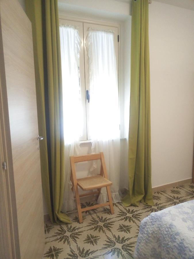 I Tre Scalini Bed & Breakfast Stintino Eksteriør bilde